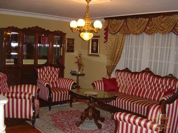 Moderni nameštaj draperije zavese